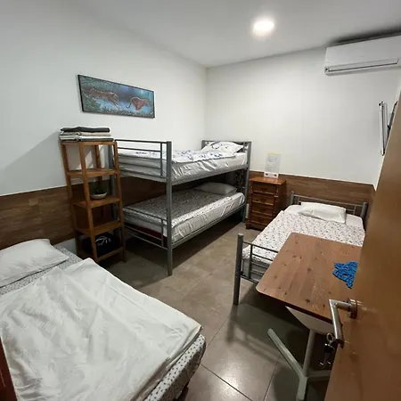 Camping Cozy Next To El Prat Airport El Prat de Llobregat
